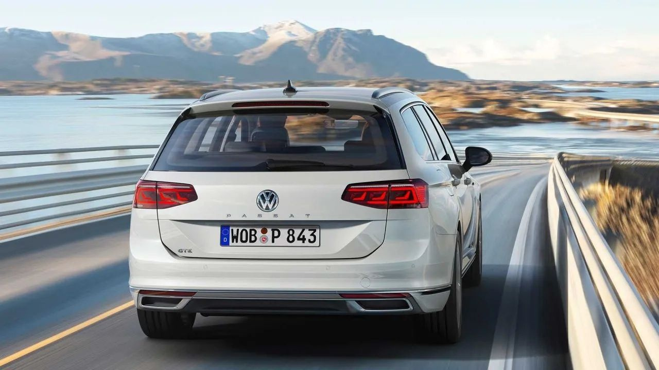 Wolkswagen Passat Almak Her Yiğidin Harcı Değil! Passat 2022 Fiyat Listesi Can Yakıyor