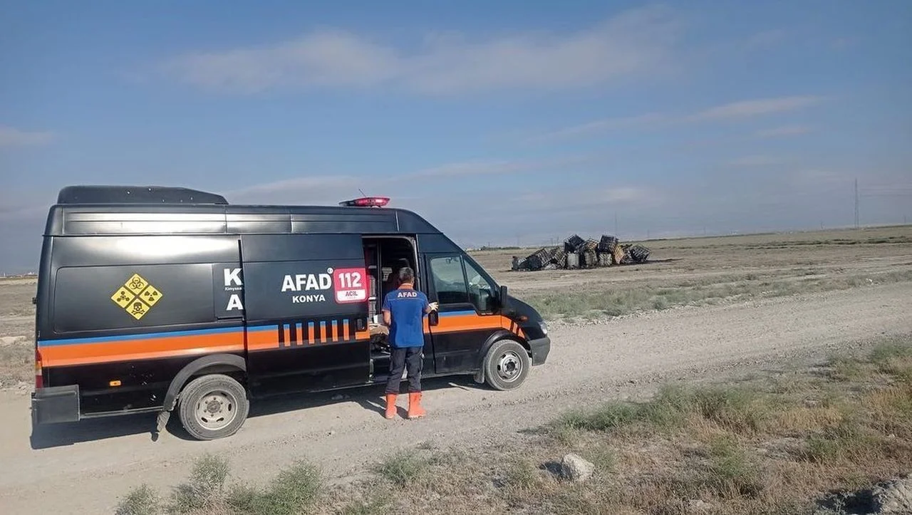 Mahallelere içerisi asit dolu variller bırakıldı: 20 küçükbaş yaralandı