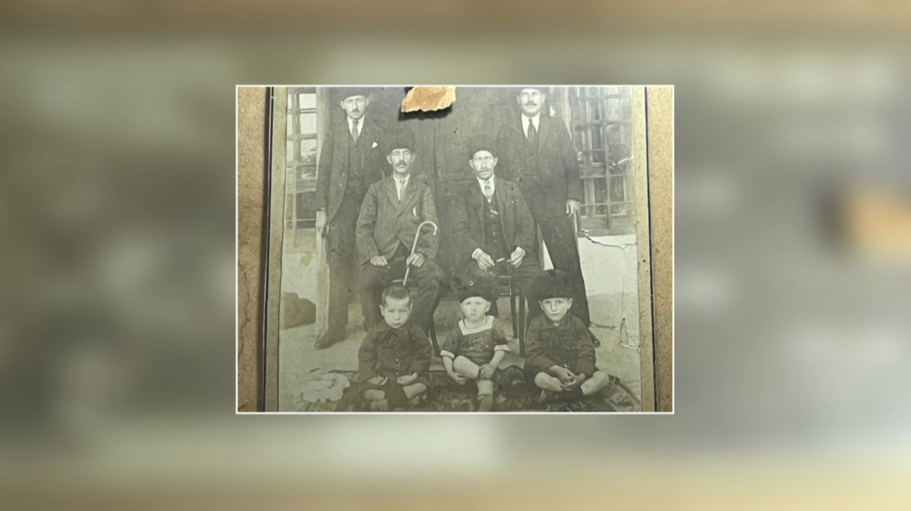 Atatürk'ün 5 Yaşındaki Fotoğrafı Ortaya Çıktı! Ulu Önder Atatürk'ü Hiç Böyle Görmediniz