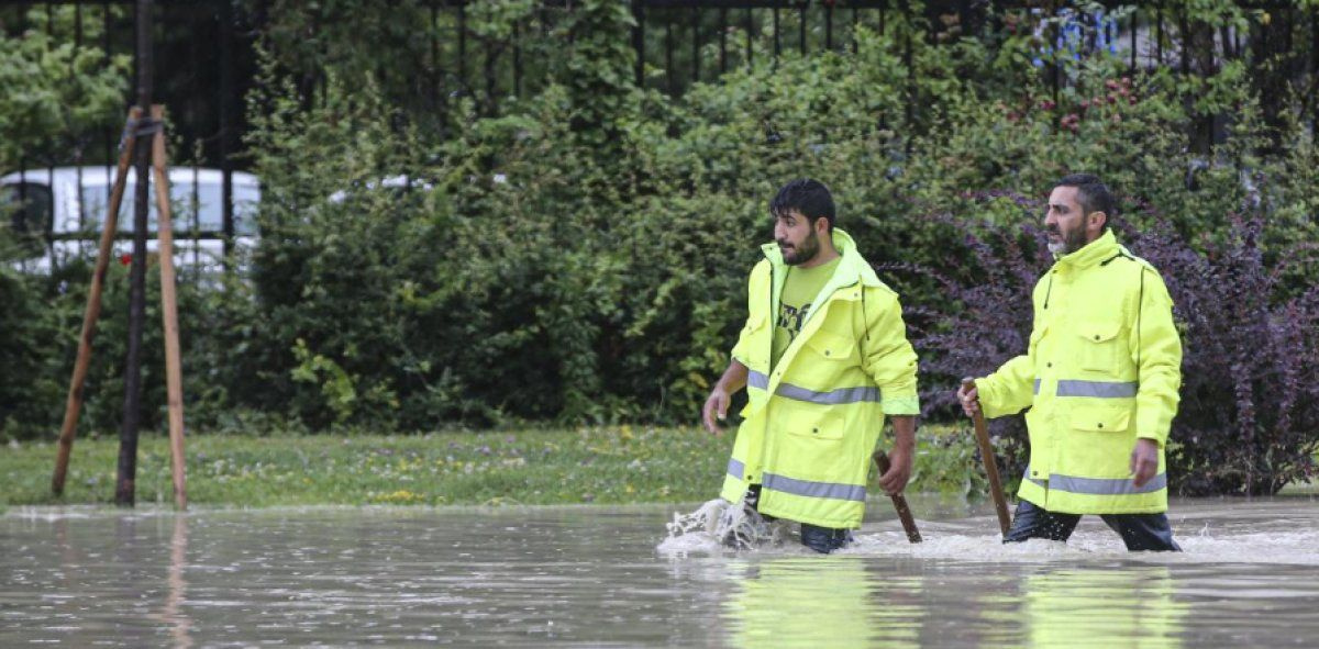 Dışarı çıkarken dikkat: Meteoroloji'den 10 ile sarı kodlu uyarı