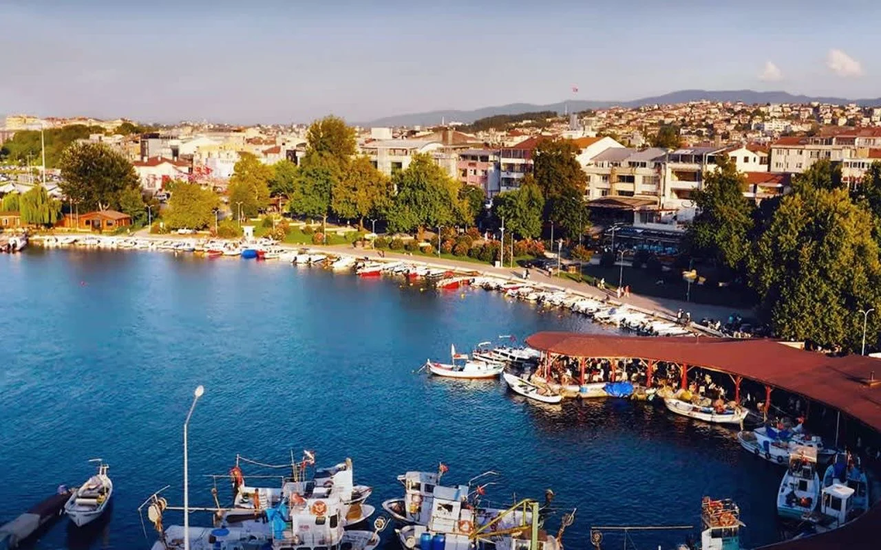 Kaplıcaları, denizi ve inci gibi sahilleriyle Yalova’da gezilecek yerler ve yöresel lezzetler listesi