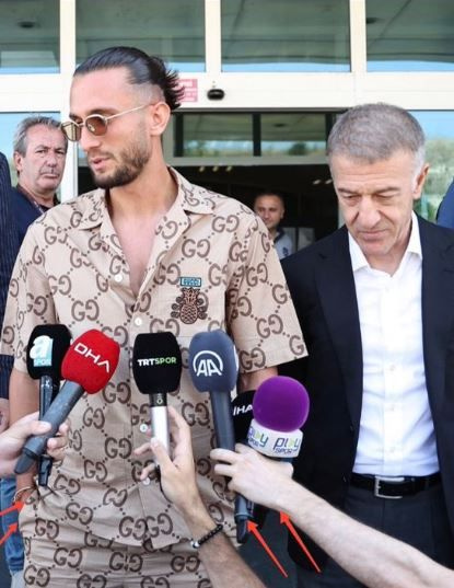 Dönüşü olay oldu! Trabzonsporlu Yusuf Yazıcı'ya "Çıkar elini cebinden" tepkisi