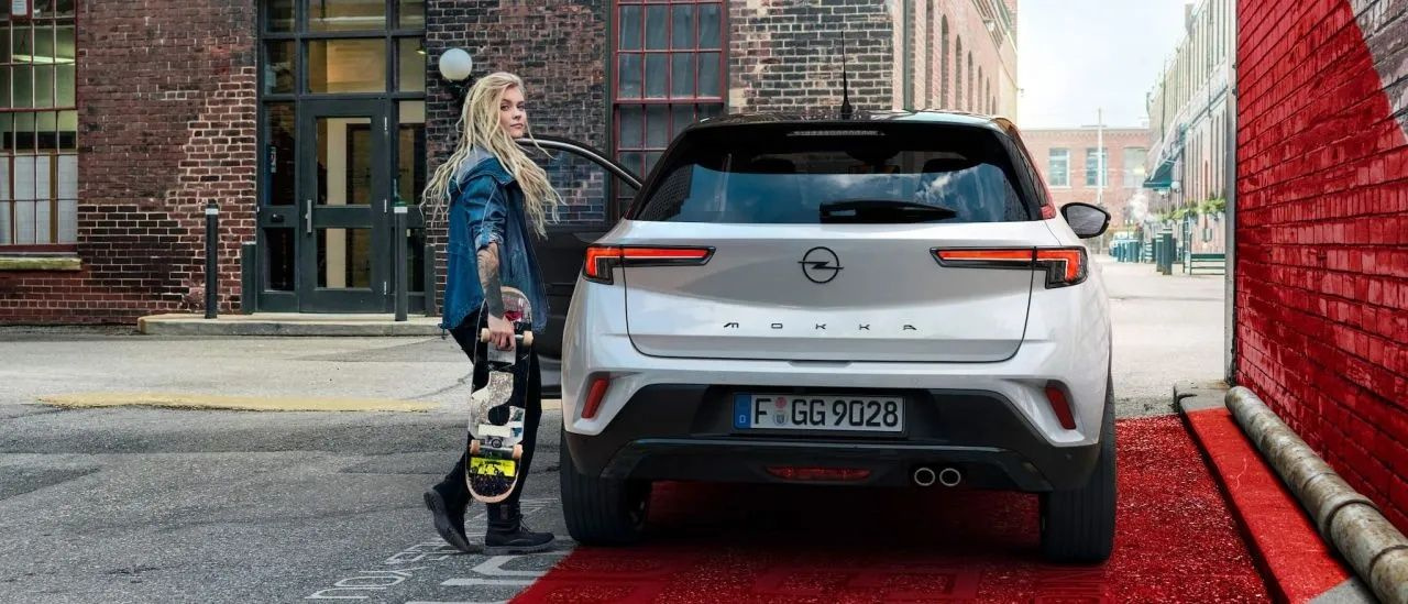 Sıfır Araç Arayanlara Opel'den Dev Fırsat! Bu Fiyat Listesi Çılgına Çevirecek