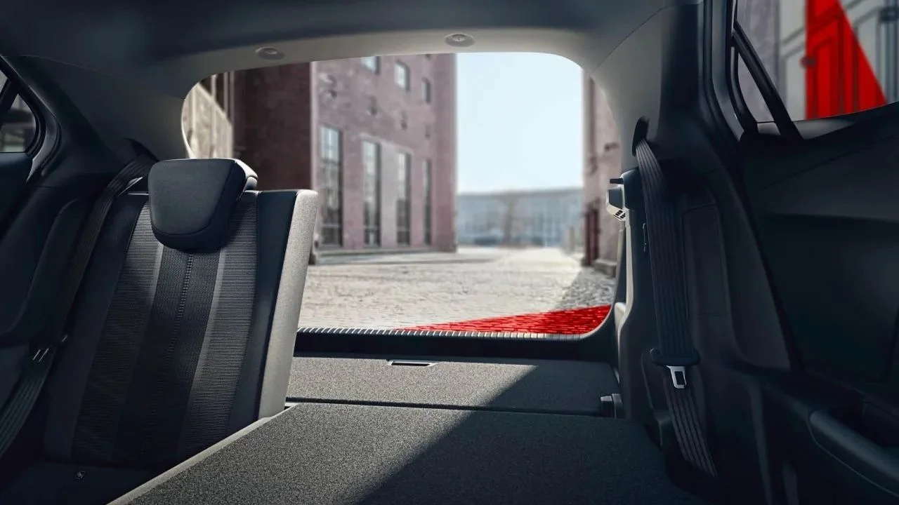Sıfır Araç Arayanlara Opel'den Dev Fırsat! Bu Fiyat Listesi Çılgına Çevirecek