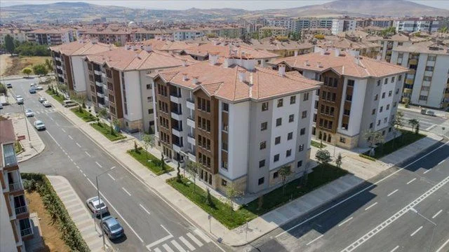 TOKİ sosyal konut projesi büyüdü: Kota yükseltildi! İşte güncel liste...