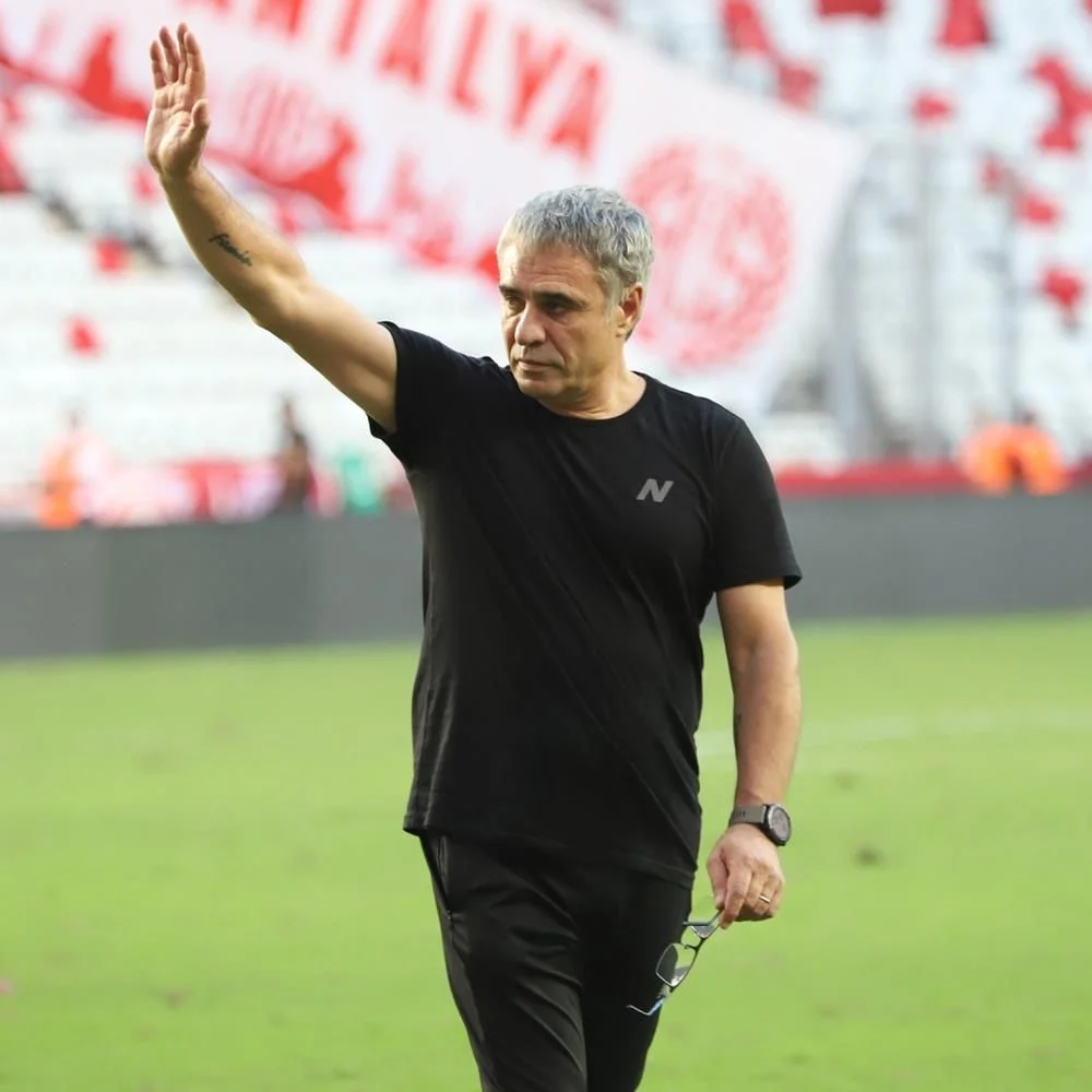 Milli Takım'da Ersun Yanal sesleri! Sosyal medyada akılalmaz çılgınlık...