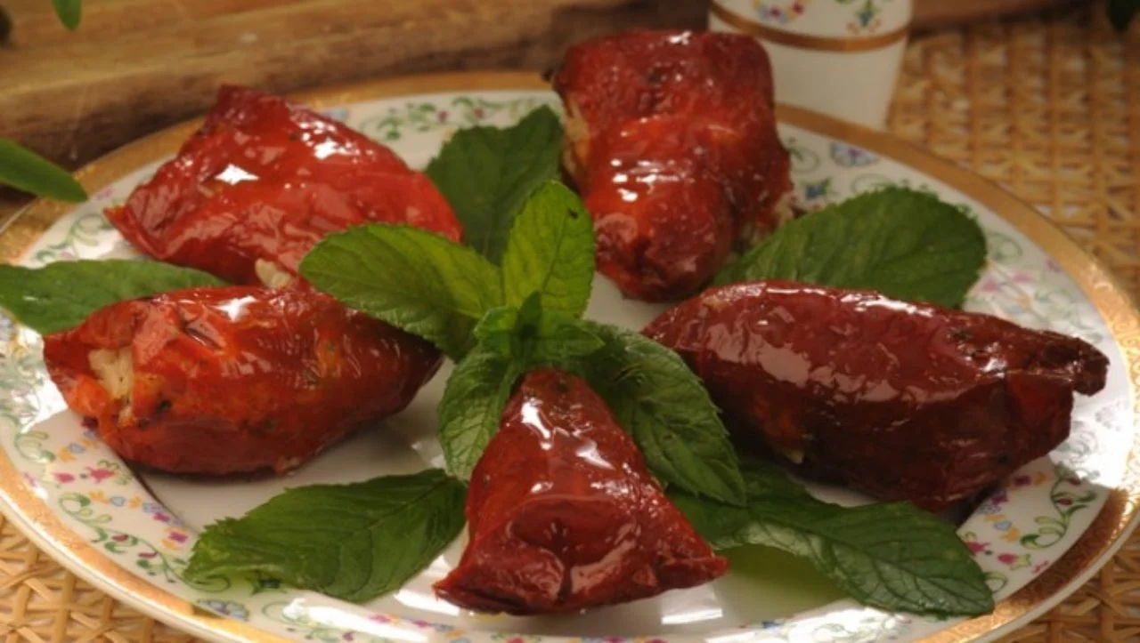 Zeytinyağlı kuru biber dolması tarifi! En basit, en pratik yöntem