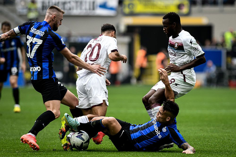 Inter, Hakan Çalhanoğlu ile güzel