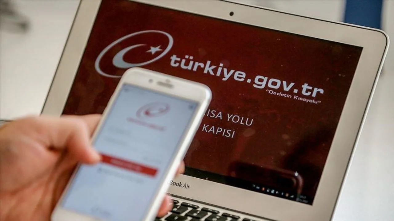 Dolandırıcılıkta yeni yöntem! E- Devlet üzerinden hemen güncellemezseniz, kendi evinizden olabilirsiniz