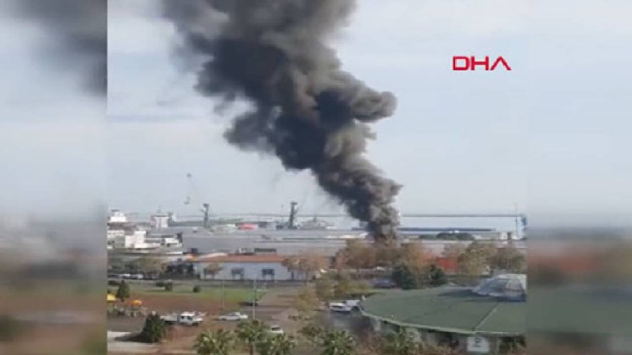 Samsun Limanı'nda patlama sonrası yangın