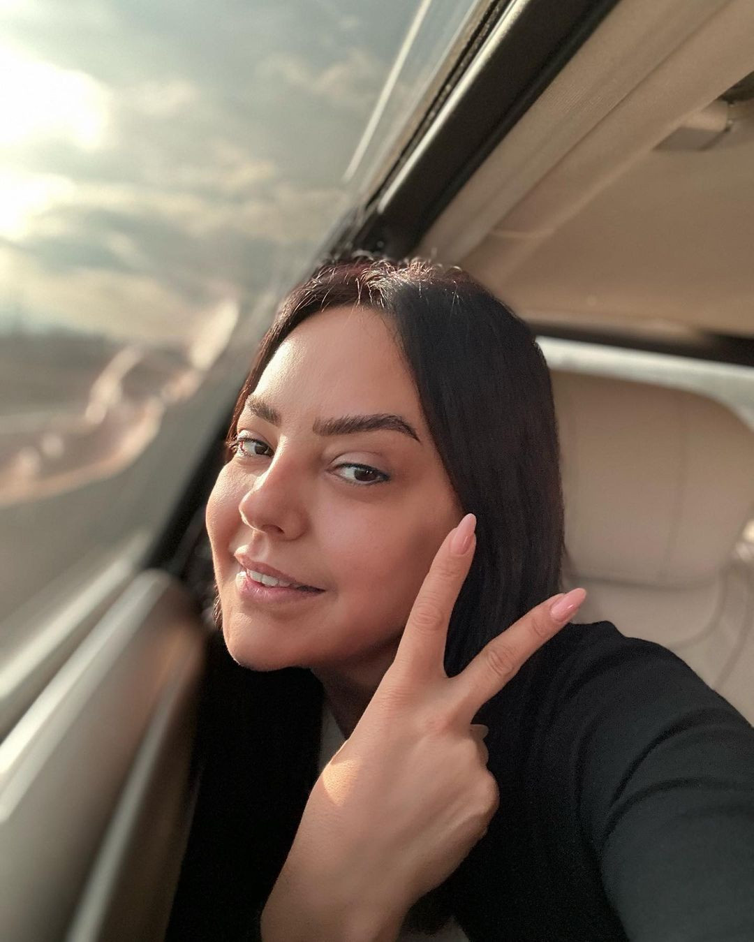 Ebru Gündeş'in fotoğrafı sosyal medyayı ikiye böldü