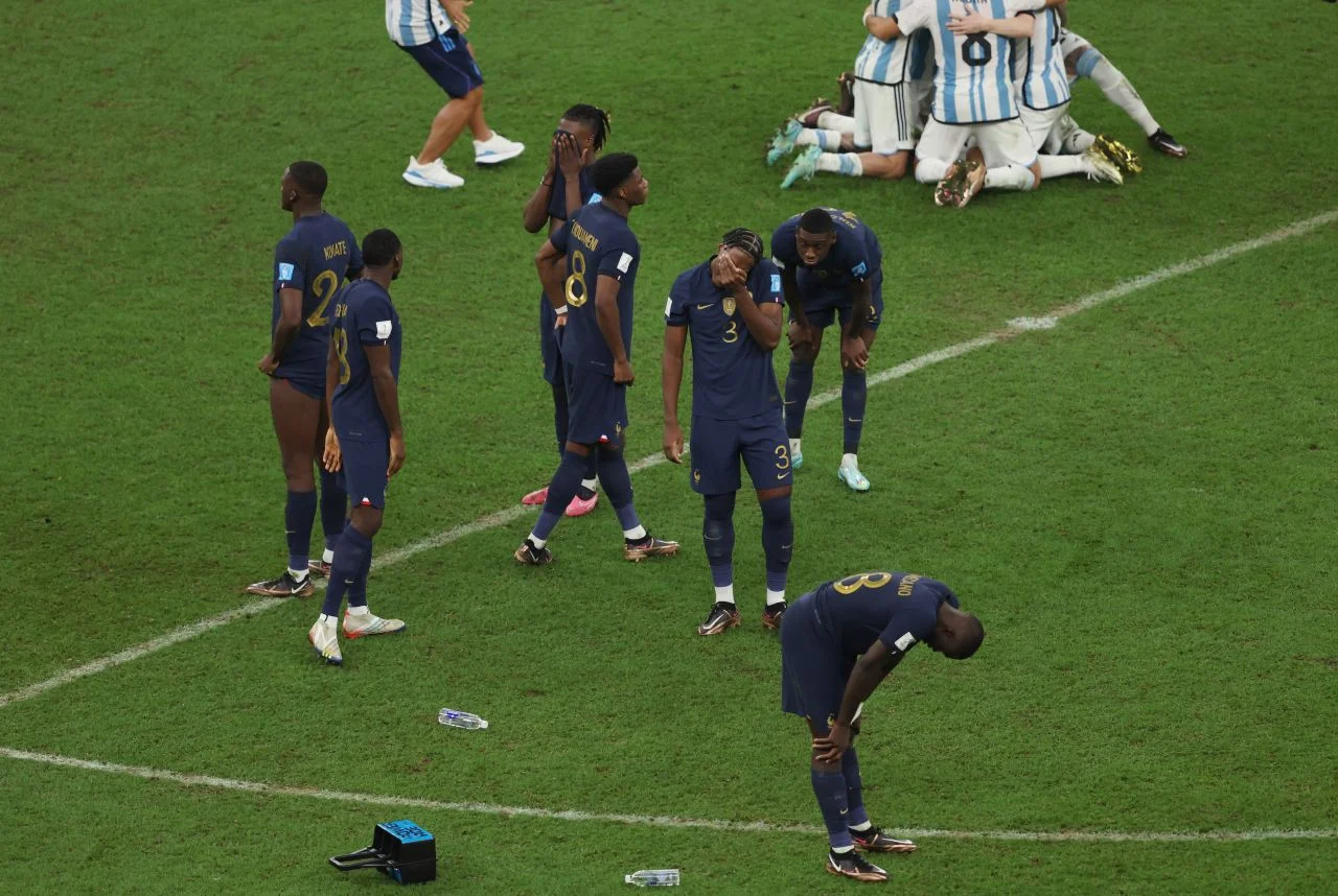 Mbappe'li Fransa yıkıldı kaldı! İşte objektiflere yansıyanlar...