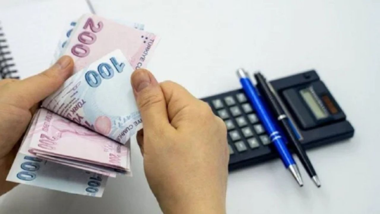 İslam Memiş'ten flaş memur ve emekli zammı yorumu: Mart ayında yüzde 15 ek zam yapılacak