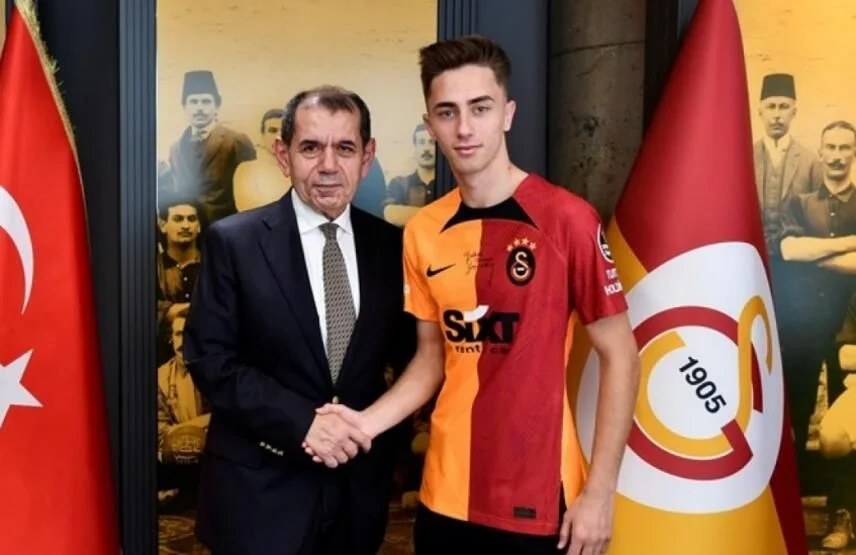 Galatasaray geleceğin yıldızları ile sözleşme imzaladı!