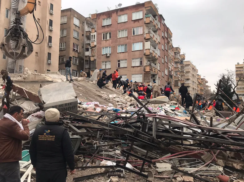 Haluk Levent deprem sonrası vatandaşları uyardı: ''Yapmayın! Etmeyin!''