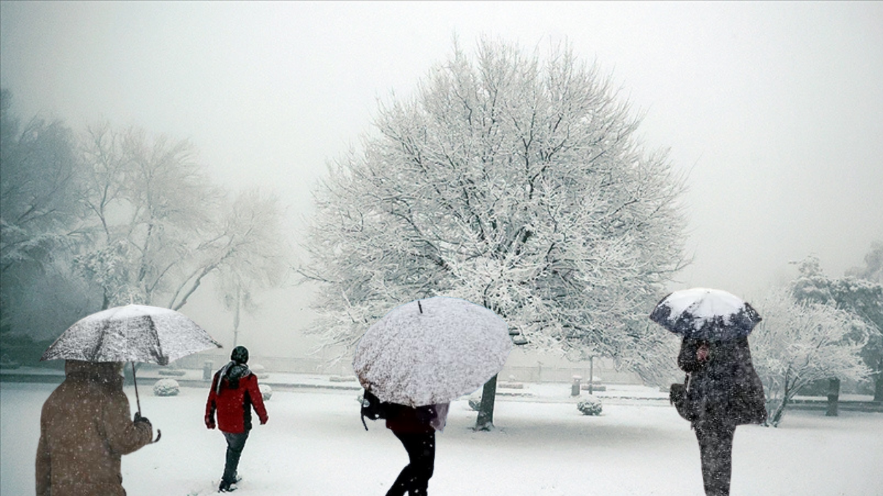 Meteorolojiden 9 kente yoğun kar uyarısı! Çığ tehlikesine dikkat