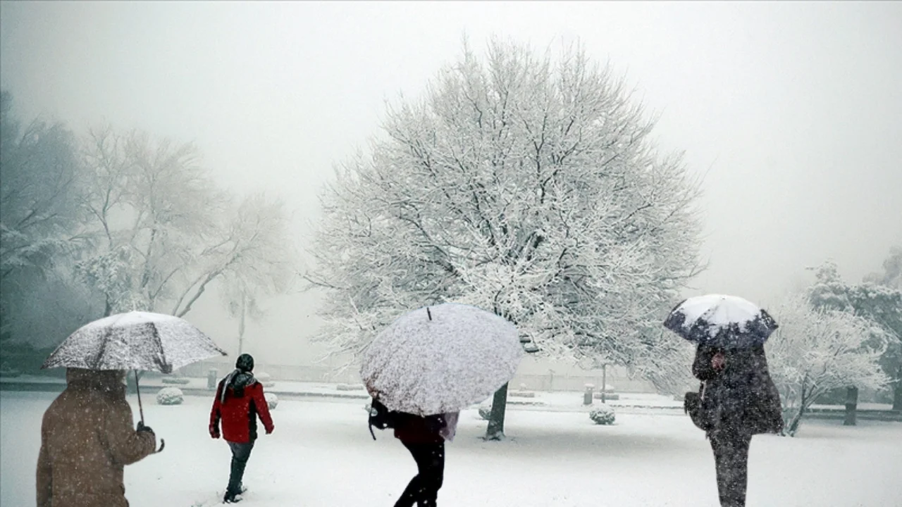 Meteorolojiden 9 kente yoğun kar uyarısı! Çığ tehlikesine dikkat