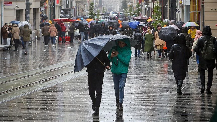 Meteorolojiden birçok ile sağanak uyarısı! İşte 1 Mayıs hava durumu tahminleri