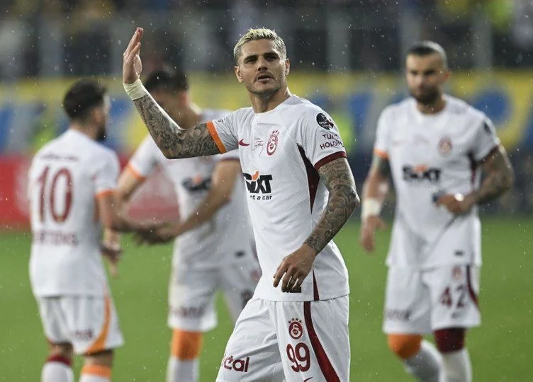 Okan Buruk'tan tarihi başarı! En dipten zirveye adım adım çıktı...