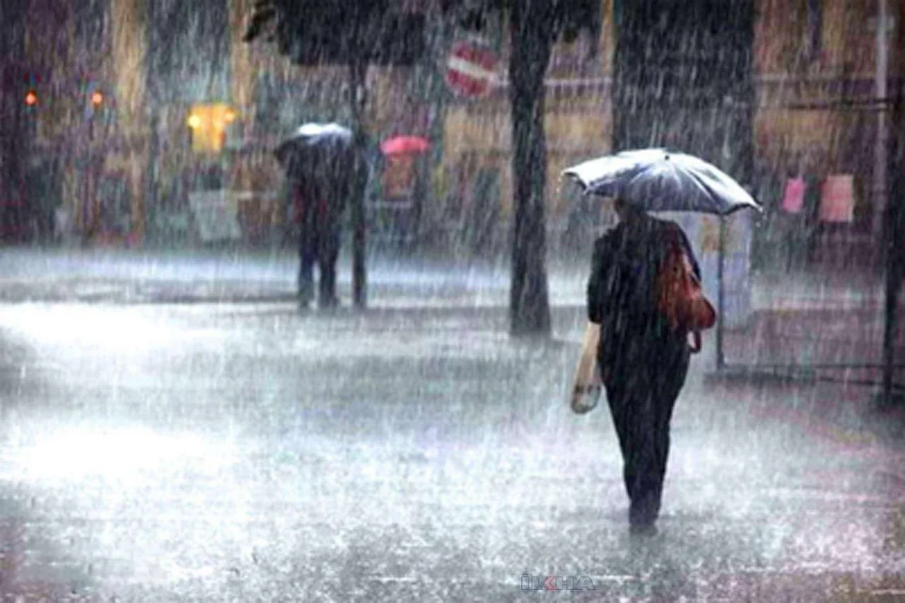 Meteoroloji Ankaralıları sarı kodla uyardı! Kuvvetli yağışlara dikkat