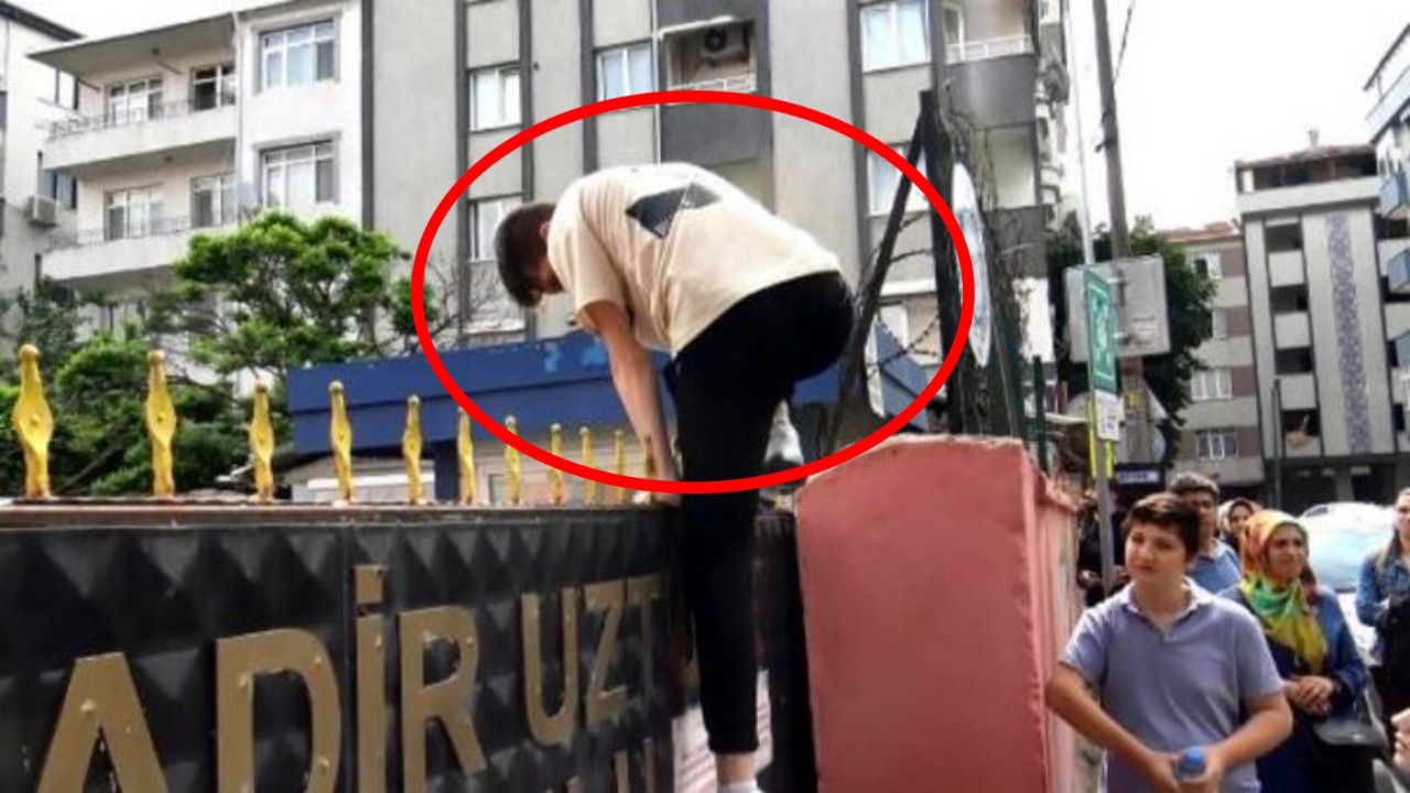 YKS'ye geç kalan öğrenciden şok hareket: Kapıya tırmanarak içeri girdi!