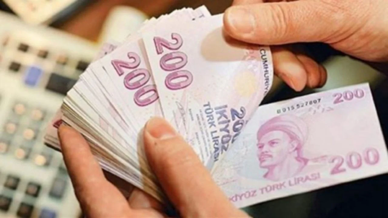 Gözler perşembe gününde! Memur ve memur emeklisi için hükümet ikinci teklifi yapacak