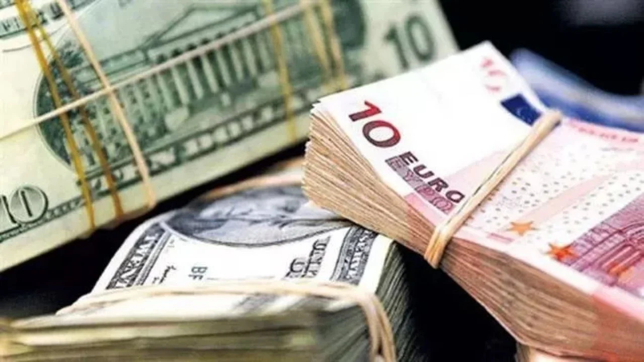 Dolar yeni güne yükselişle başladı! İşte güncel döviz kurları