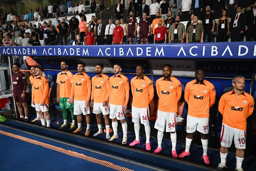 Ahmet Nur Çebi Davinson Sanchez'le anlaştı: Boşu boşuna bonservis vermeyelim bedavaya gelecek