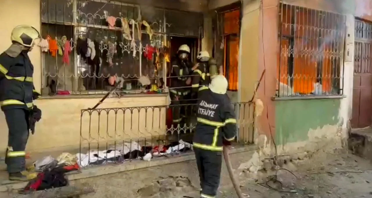 Odasında çıkan yangından korkup dolaba saklandı! 4 yaşındaki kızın feci sonu yürek yaktı