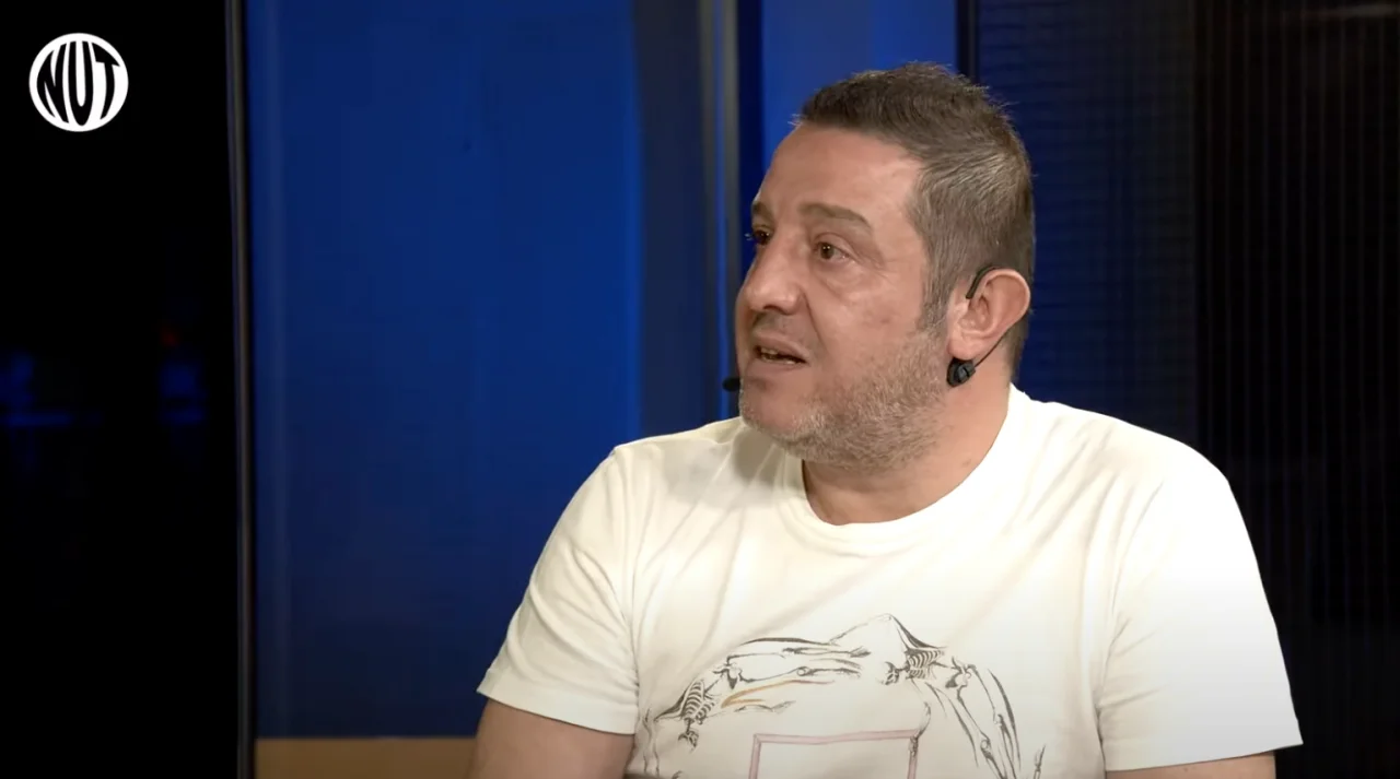 Maç sonu canlı yayında isyan etti! "Sen bu maçlar için transfer edildin! Galatasaray ligde zaten şampiyon oluyordu. Sahada yoktun ya!"