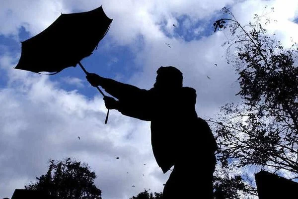 Meteoroloji'den sarı kodlu uyarı! İstanbul dahil bu 4 ilde yaşayanlar dikkat! Kuvvetli geliyor...