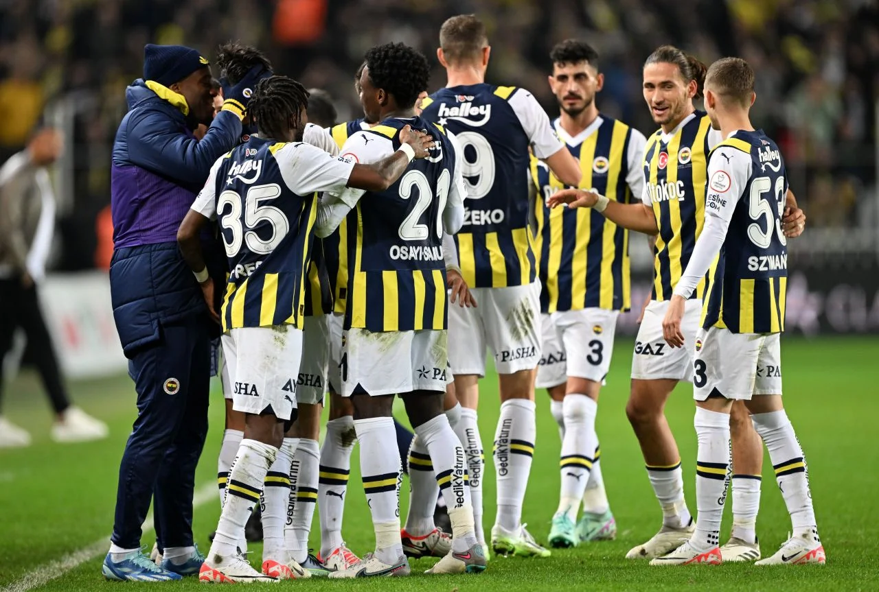 “İsmail Kartal Fenerbahçe’yi Anadolu takımı gibi geri çekti! Kendisini Ankaragücü’nün başında zannediyor”