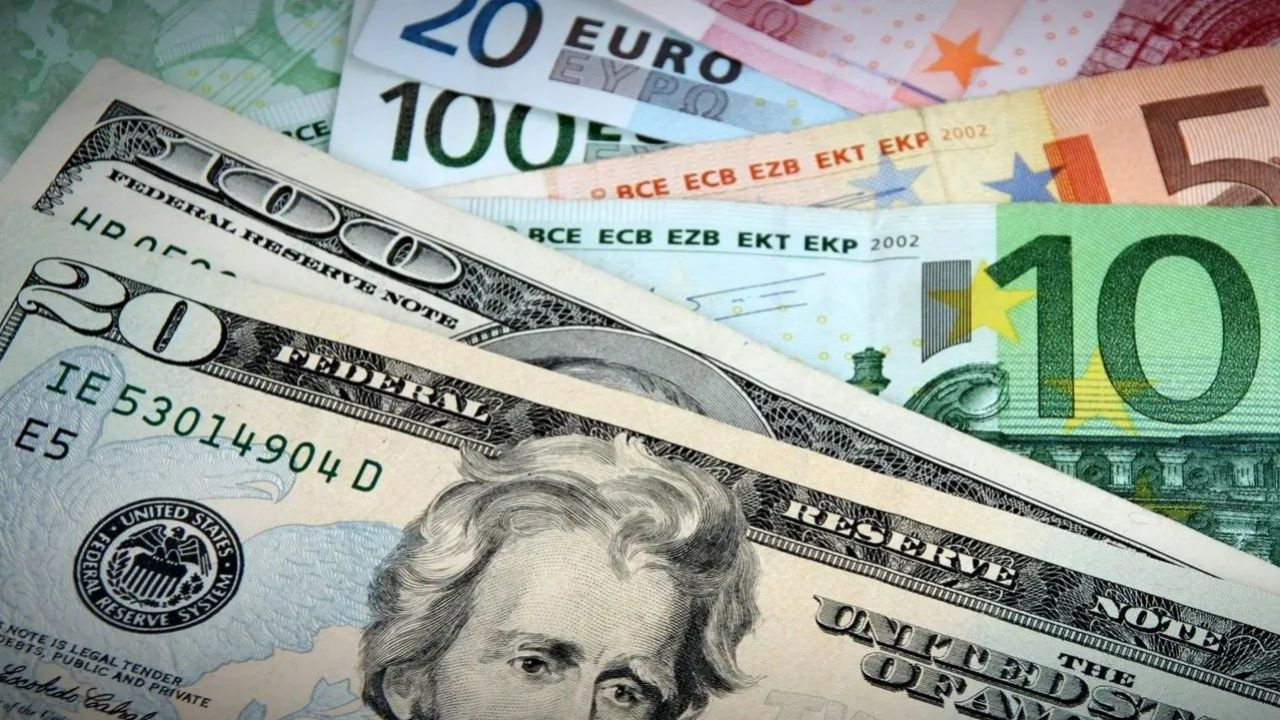 Reuters'in anketinde 2024 Dolar/TL tahmini