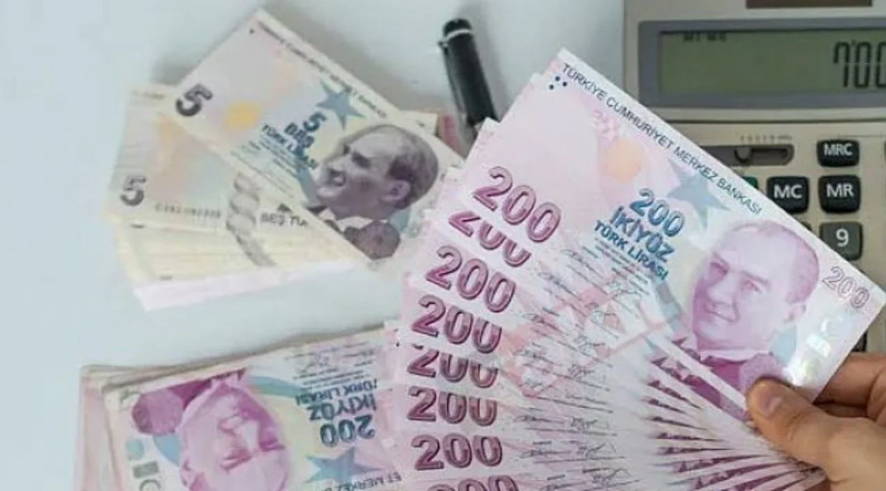 Çalışan emekliye 5 bin TL ikramiyenin devlete maliyeti belli oldu