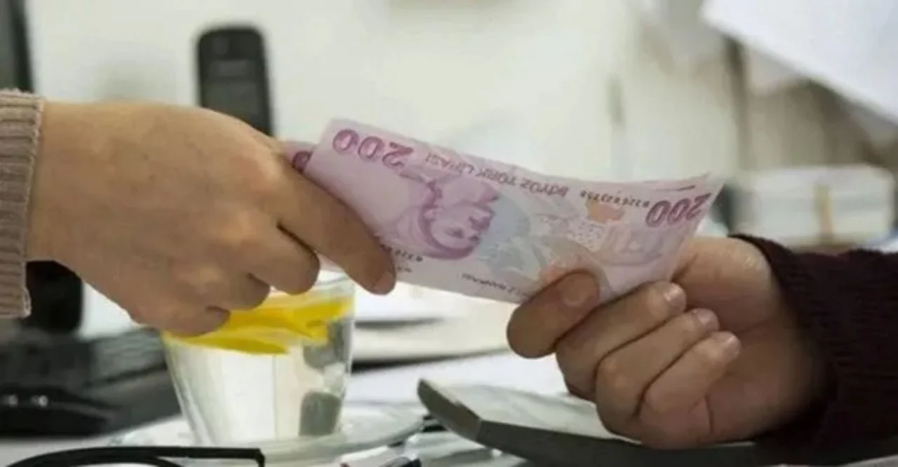 Evlenecek olan gençler dikkat! Evlilik kredisi başvuruları başlıyor