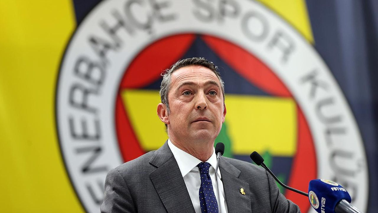 Ve Ali Koç’un Fenerbahçe başkanlığındaki son transferi belli oldu! Bitime 2 gün kala sürpriz hamle: Veda öncesi İsmail Kartal’ın son isteğini de yerine getirmek üzere…