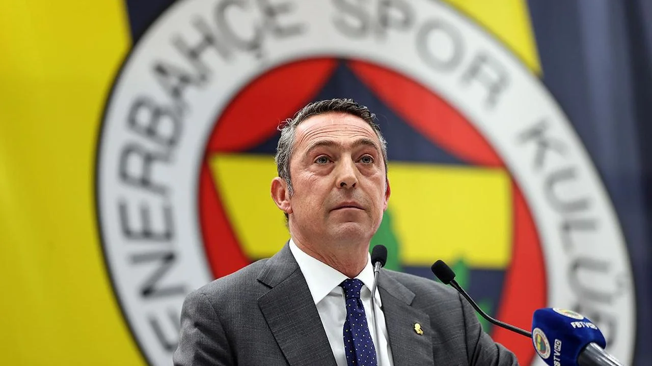 Ve Ali Koç’un Fenerbahçe başkanlığındaki son transferi belli oldu! Bitime 2 gün kala sürpriz hamle: Veda öncesi İsmail Kartal’ın son isteğini de yerine getirmek üzere…