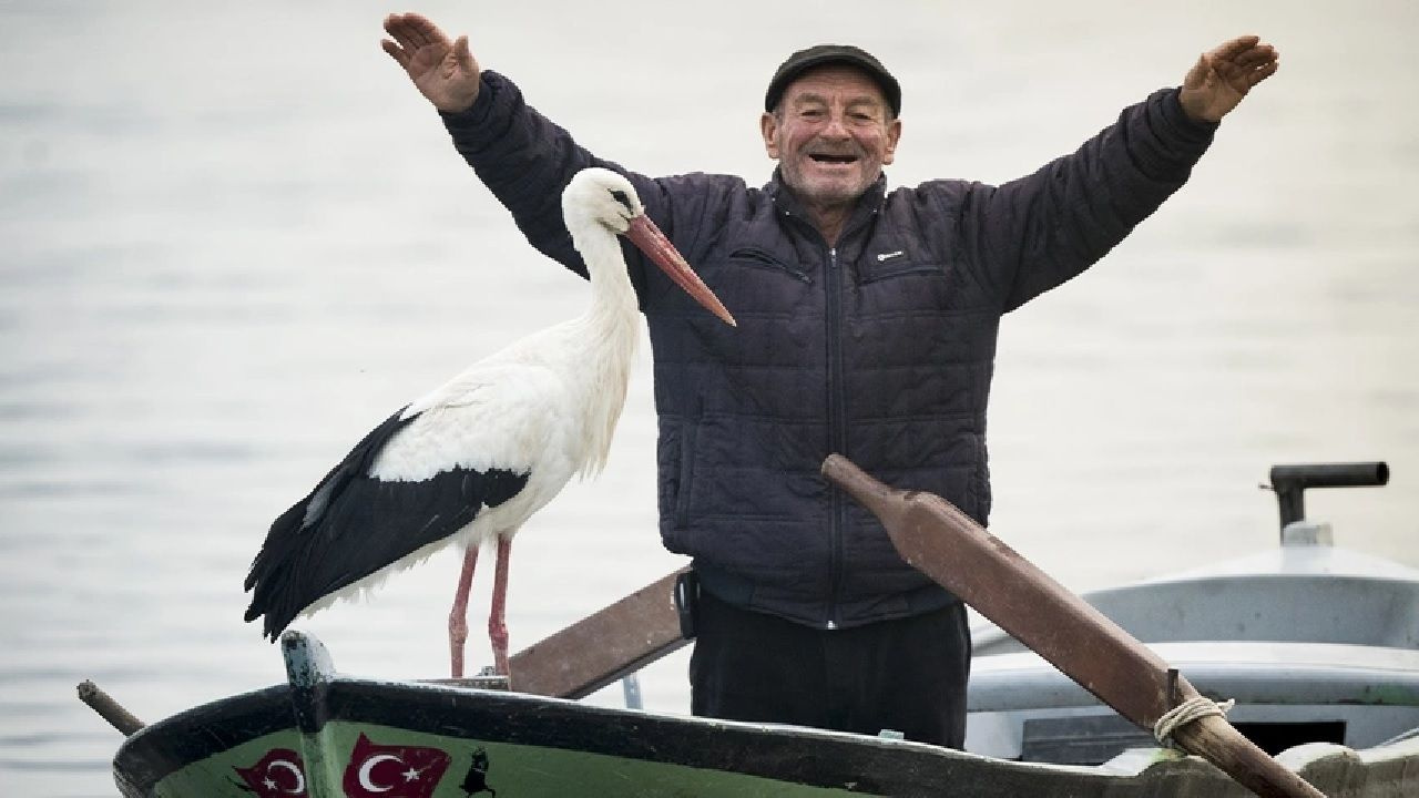 Balıkçı Adem amca ile 13 yıllık dostu Leylek bu yılda kavuştu! Leylekten görülmemiş vefa ve dostluk...