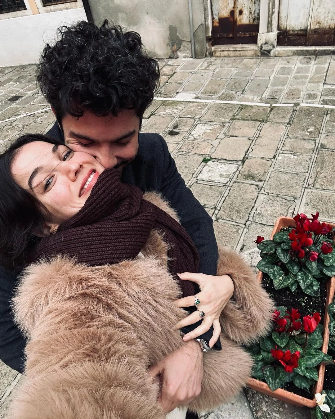 Pınar Deniz ile Kaan Yıldırım Dubai çöllerinde aşk tazeledi!