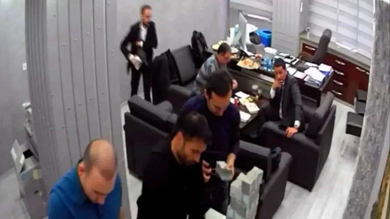 Sosyal medyadaki ‘para sayma’ görüntülerine ilişkin Canan Kaftancıoğlu ifadeye çağrıldı