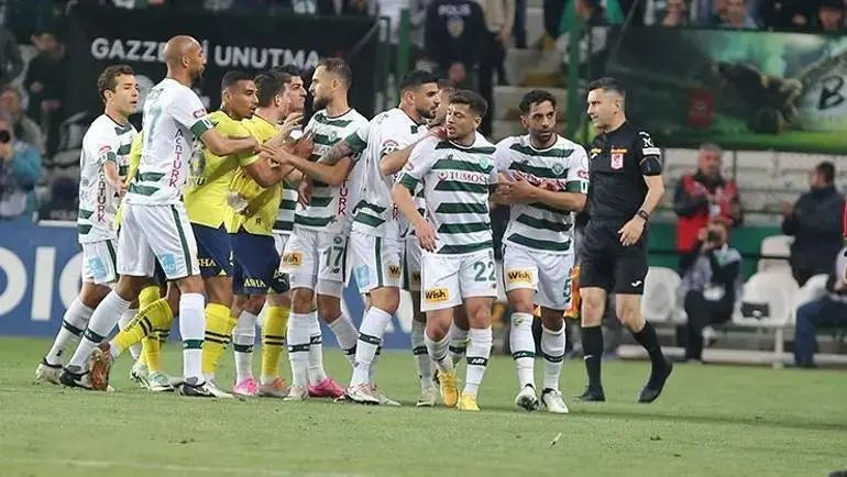 Erman Toroğlu'dan İsmail Kartal'ın 'matematiksel olarak şansımız devam ediyor' sözlerine bomba cevap: Senin matematik hocanın...