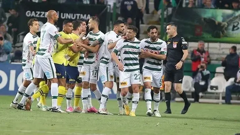 Erman Toroğlu'dan İsmail Kartal'ın 'matematiksel olarak şansımız devam ediyor' sözlerine bomba cevap: Senin matematik hocanın...
