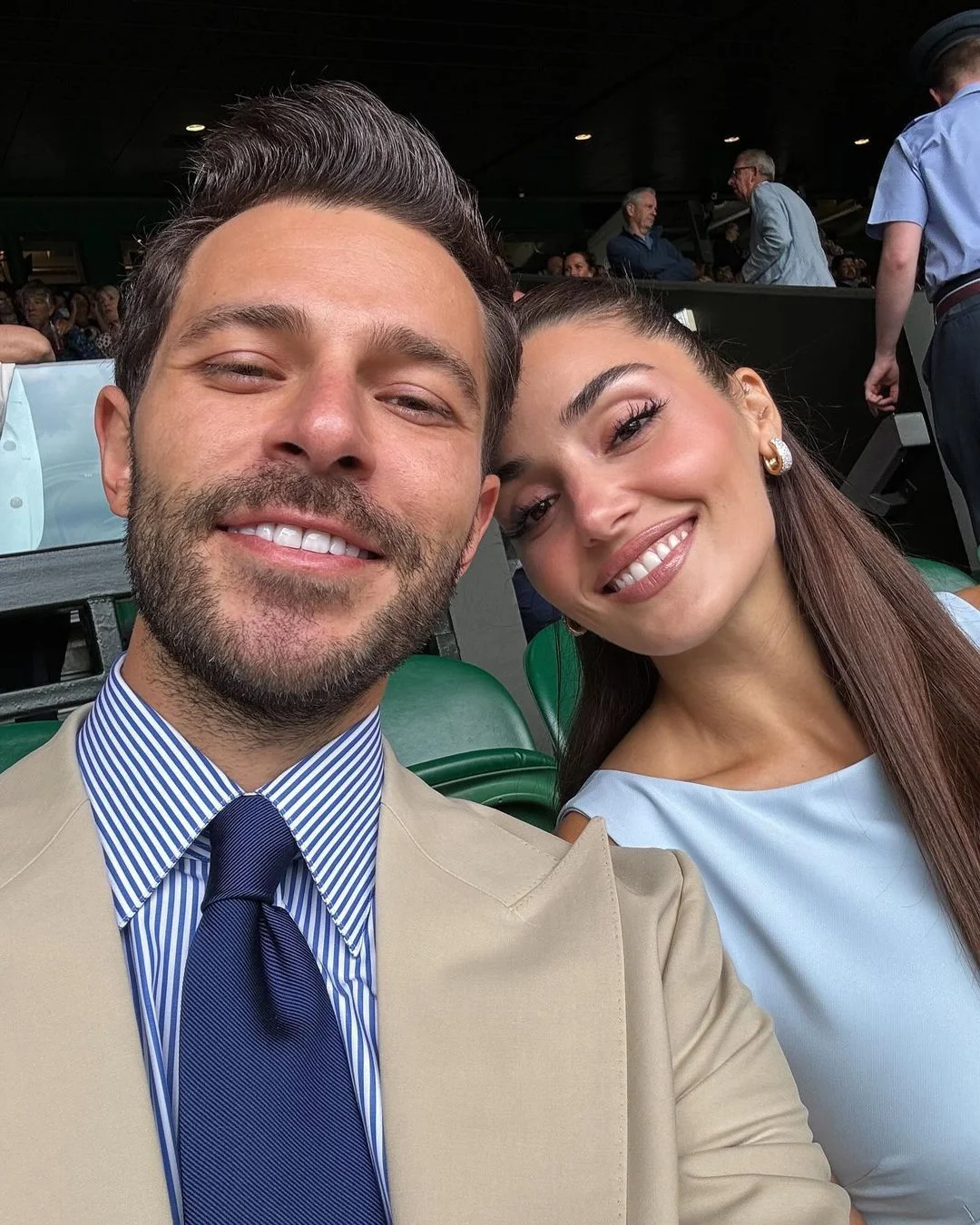 Hande Erçel, Arzu Sabancı'nın adını duyunca konuyu değiştirdi!