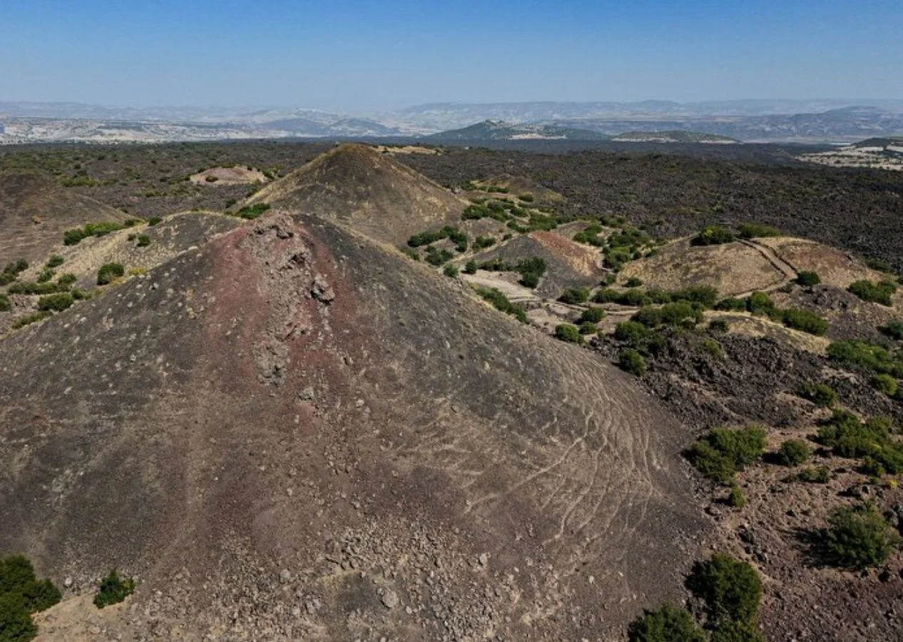 Manisa'nın Kula ilçesinde yanardağ püskürme riski keşfedildi; farklı derinliklerinde 8 magma odası var