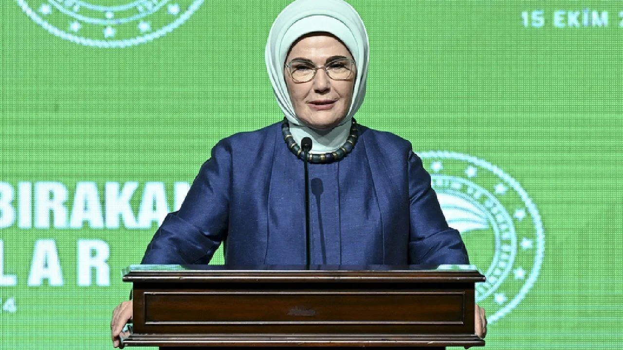 Emine Erdoğan, kadın çiftçilerle bir araya geldi: "Ekilmemiş tek karış toprağımız kalmasın"