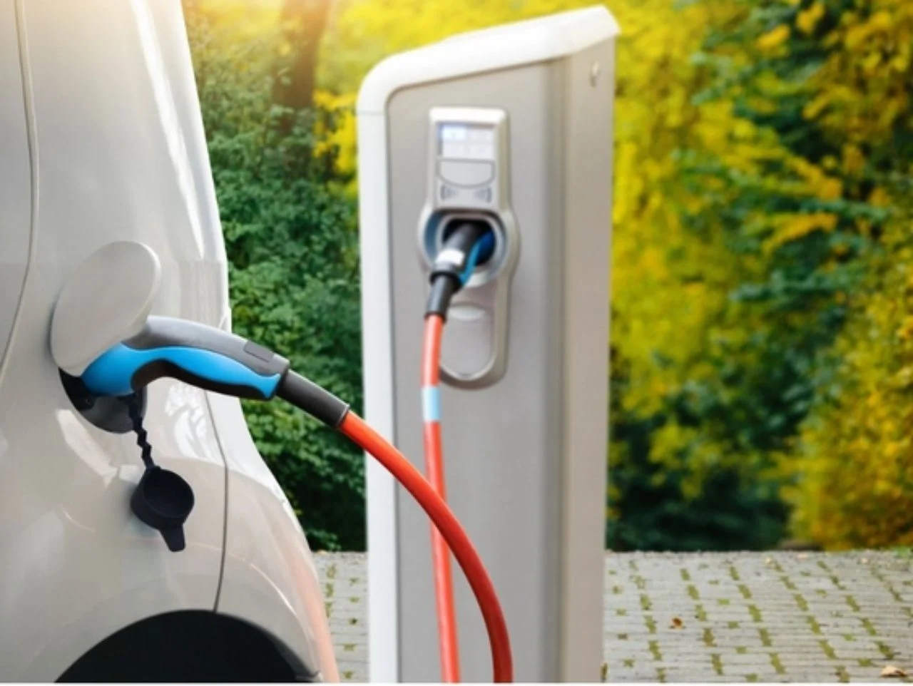 İthalat azalacak! ORGE elektrikli araçlara yerli yazılımla şarj istasyonu üretti