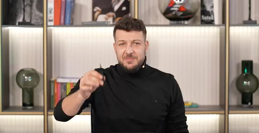 Derbi sonrası canlı yayında geceye damga vuran sözler: "Bu Victor Osimhen'i geri gönderin! Kim alıyorsa alsın, bela oldu Süper Lig'in başına"
