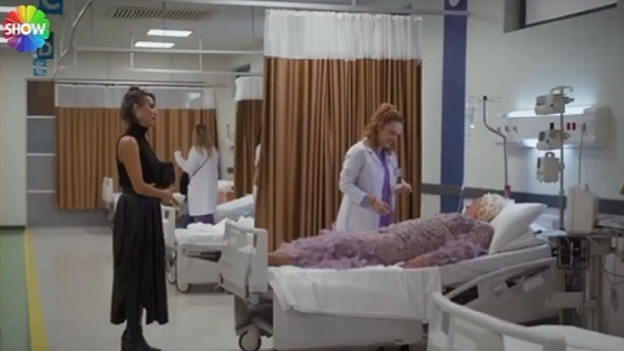 Bahar dizisi için Demet Evgar yerine ilk düşünülen isim şaşırttı! İşte o oyuncu...