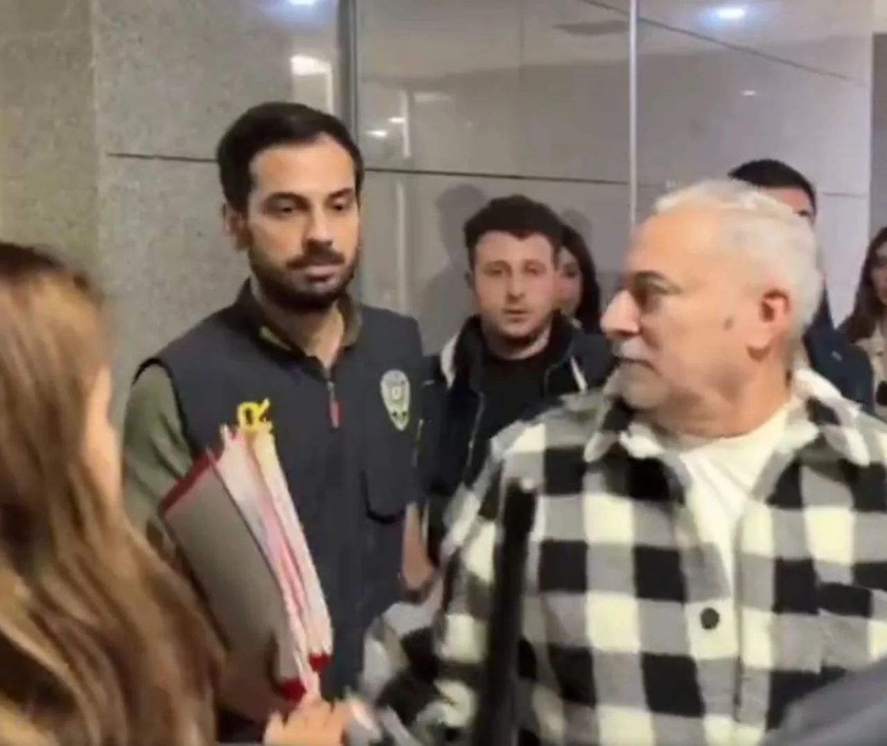 Mehmet Ali Erbil gözaltına alınmıştı! Bomba iddia: Turnike programı yayından kaldırıldı