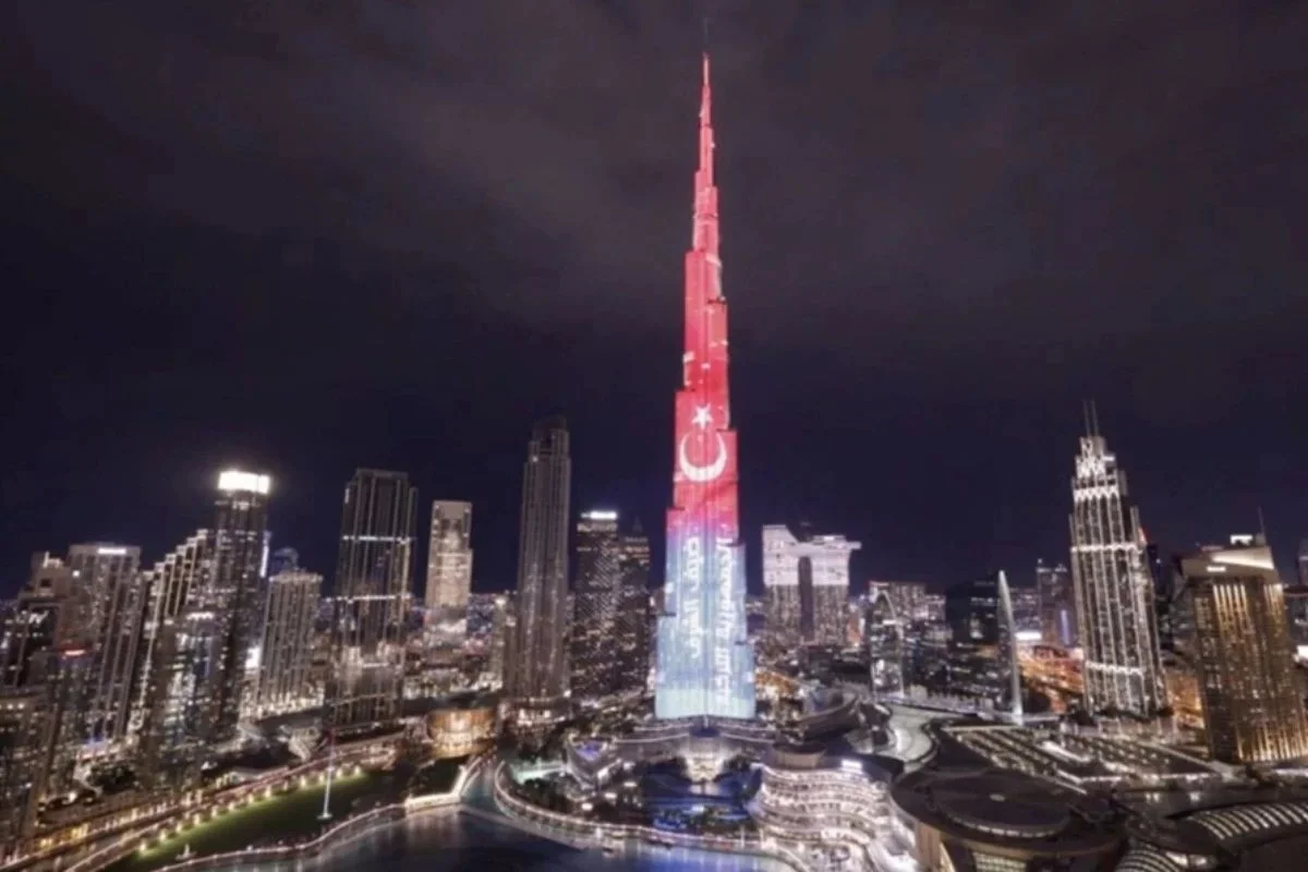 Ara tatilde zengin Türkler Dubai'ye akın etti! Türk nüfusu 100 bini aştı...